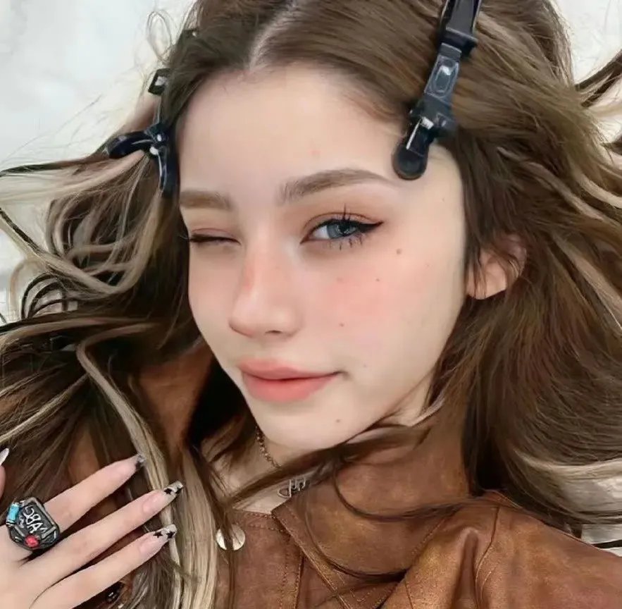 少女的塞勒姆